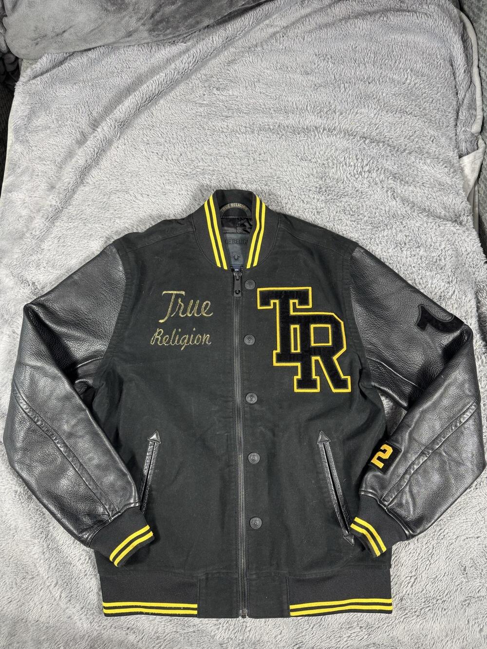 True Religion Varsity Jacket Mens Medium Black Leather Sleeves Skull Graphic